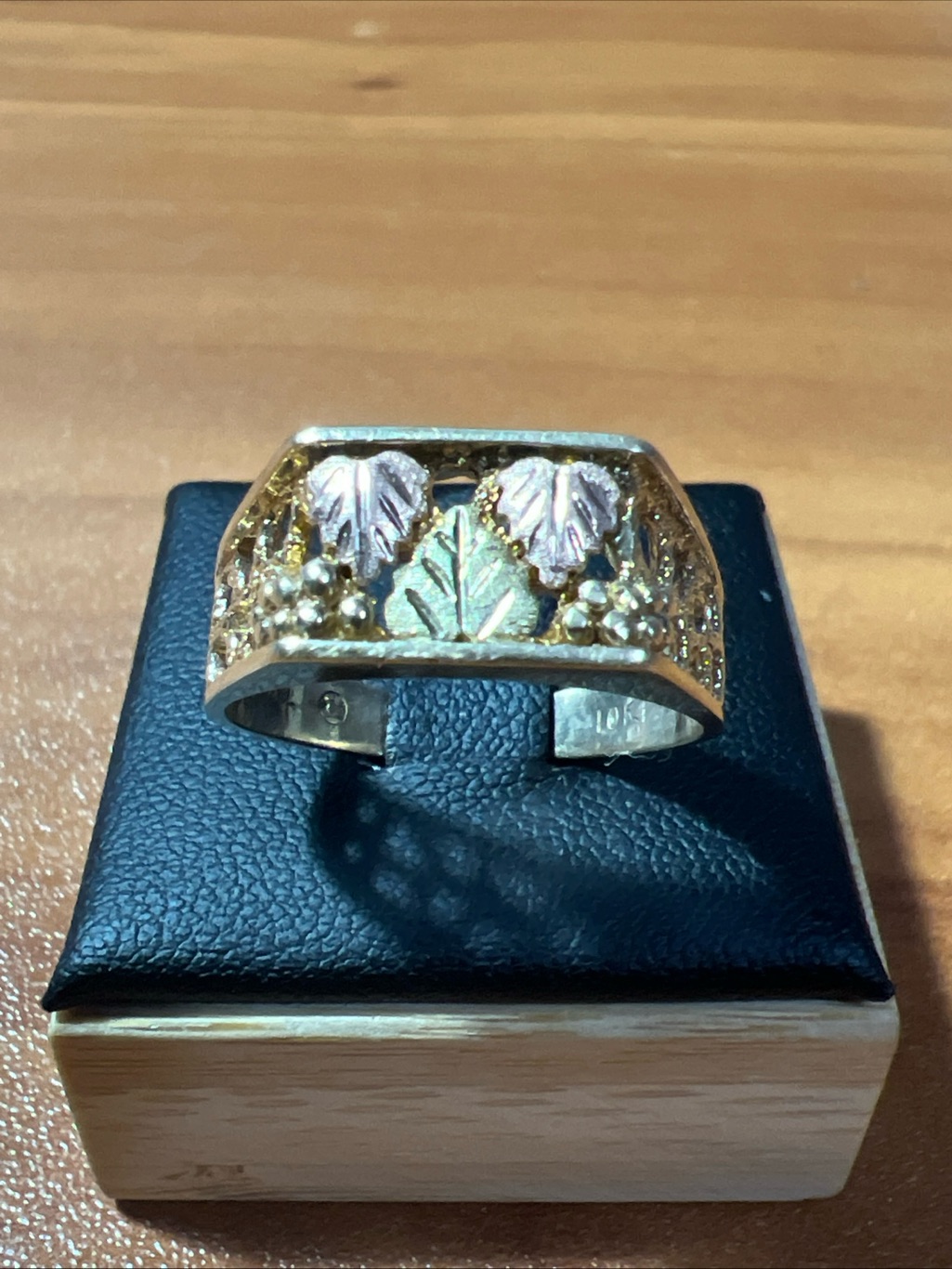 Vtg Black Hills Gold 10k Yellow Gold Leaves Grapes Band Ring (Tri-Color) Size 9